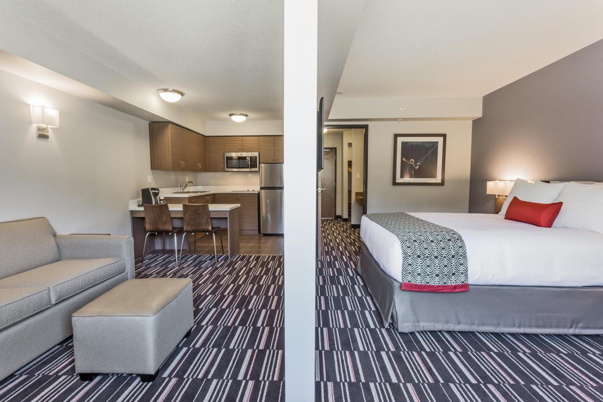 Microtel Inn & Suites By Wyndham Fort Saint John Fort St. John Esterno foto
